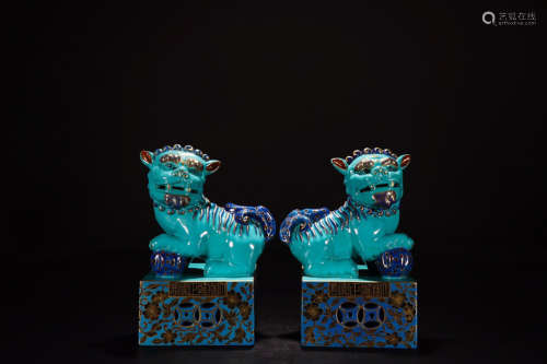 PAIR TURQUOISE CARVED LION SHAPED PENDANT