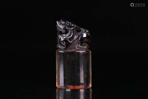 A CITRINE CARVED BEAST SHAPED SEAL