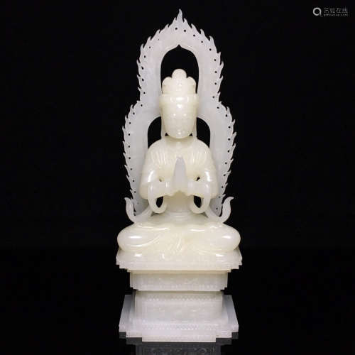 A HETIAN JADE CARVED GUANYIN BUDDHA