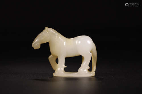 A HETIAN JADE CARVED HORSE SHAPED PENDANT