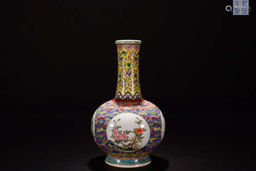 A QIANLONG MARK FAMILLE ROSE  FLOWER PAINTED VASE