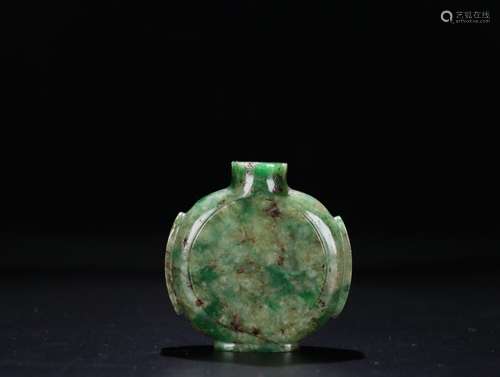 A JADEITE SNUFF BOTTLE