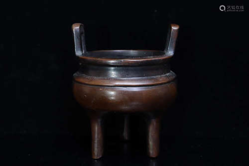 17-19TH CENTURY, A TRIPOD BRONZE CENSER, QING DYNASTY