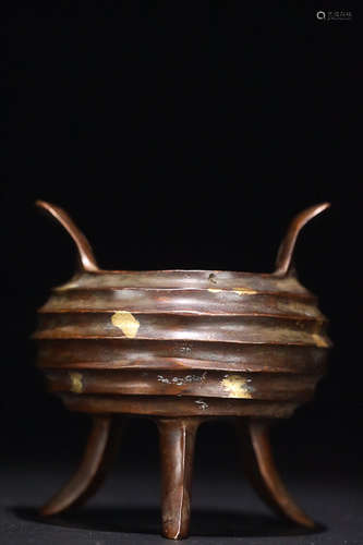 17-19TH CENTURY, A BRONZE TRIPLE FOOT DOUBLE EAR FURNACE, QING DYNASTY