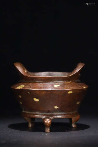 17-19TH CENTURY, A BRONZE TRIPLE FOOT DOUBLE EAR FURNACE, QING DYNASTY