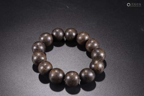 A CHENXIANG WOOD  13 BEADS BRACELET