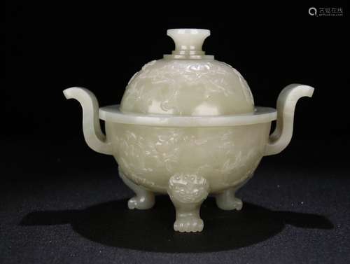 A HETIAN JADE CENSER WITH  BEAST FOOT