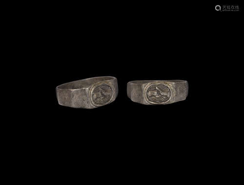 Roman Silver Ring with Clasped Hands