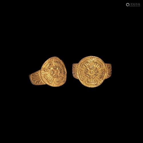 Elizabethan Gold Ring with Tudor Rose