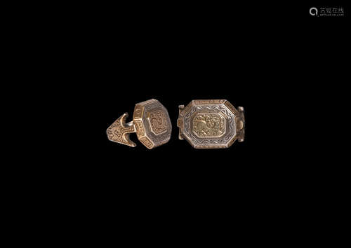 Islamic Gilt Silver Ring with Beast