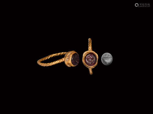 Roman Gold Ring with Gemstone