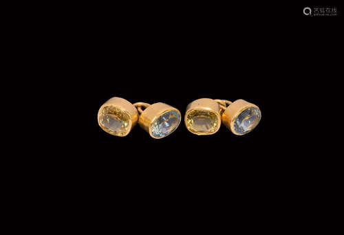 Vintage Gold Cufflink Pair