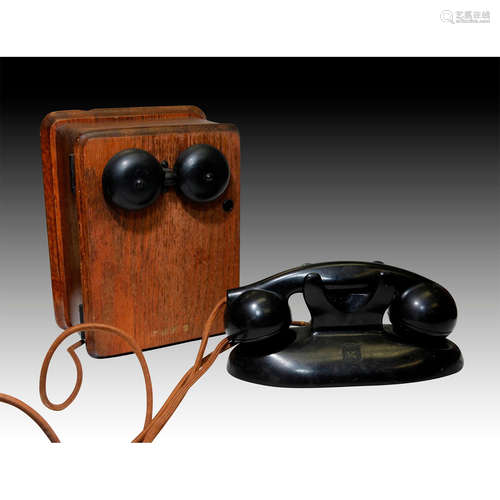 KELLOGG MODEL 700 NON DIAL MASTERPHONE AND OAK BELL BOX TELEPHONE