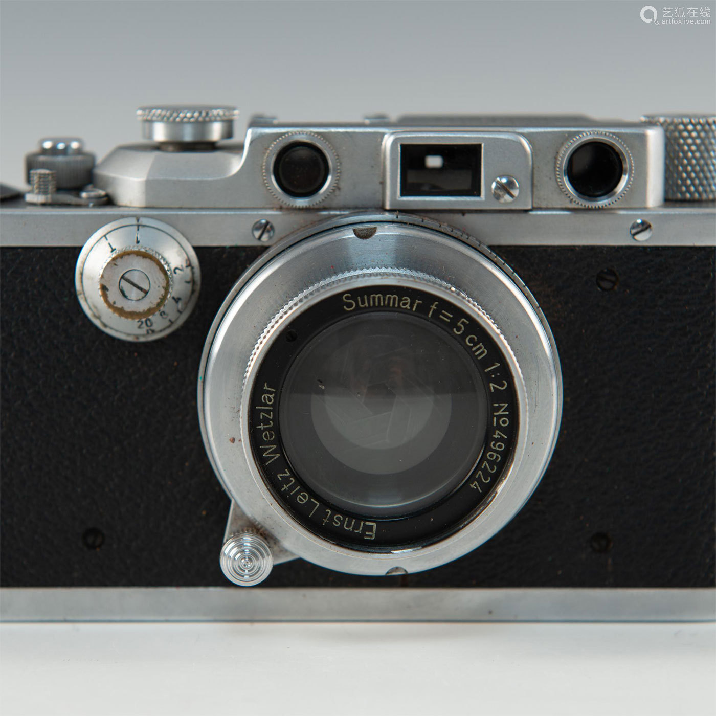 1939 LEICA IIIA RANGEFINDER WITH CASE, SUMMITAR LENS－【Deal Price Picture】