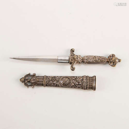 ROMANTIC DAGGER KNIFE