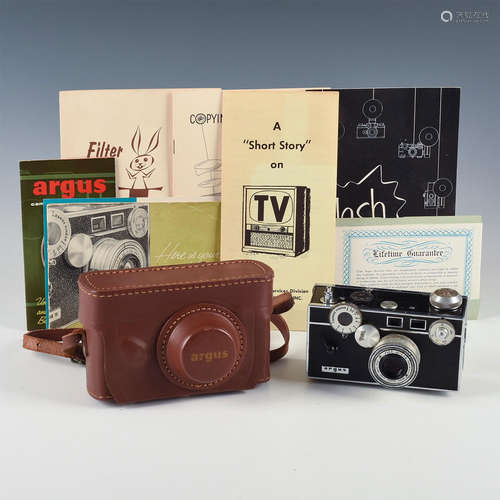 CLASSIC ARGUS C3 'BRICK' WITH COMPLETE PAPERWORK