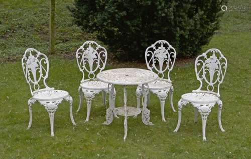 Garnitur Gartenmöbel 5 tlg.; Tisch und vier Stühle…
