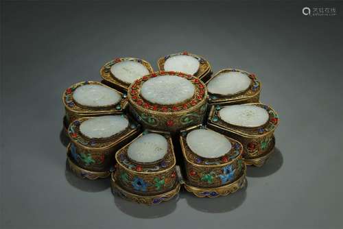 Superb white jade inlaid gilt silver vermeil enamel box