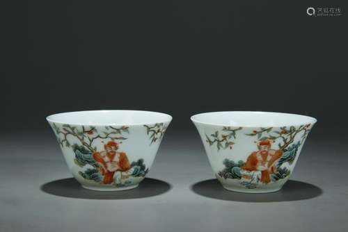 Pair detail painted famille rose figures bowls;