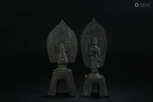 x2 antique bronze Buddha figures