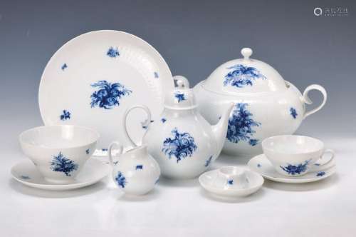 tea- and Dinner set, Rosenthal, Model Romanze in blue
