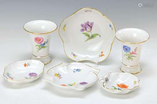 17 parts of Meissen, 20th c., 2. choice, porcelain