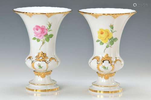 two vases, Meissen, 2. H. 20. th c., porcelain