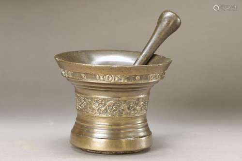 Mortar with pestle, The Netherlands, 1623, bell bronce