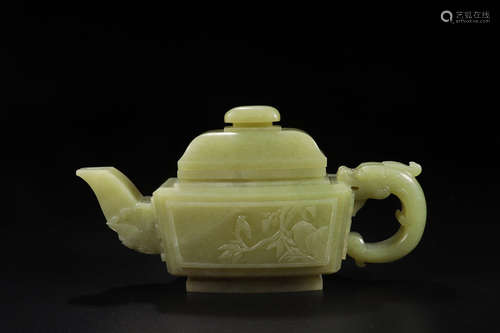 A HETIAN JADE DRAGON EAR TEAPOT