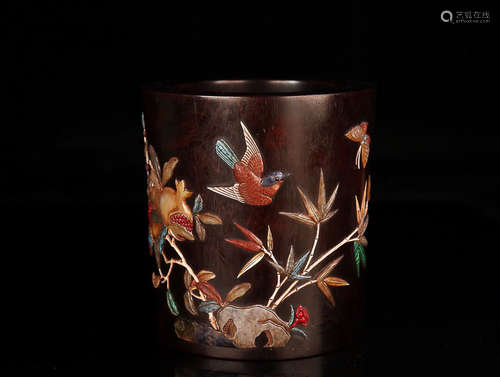 A ZITAN WOOD PEN HOLDER OF FLORAL&BIRD PATTERN DECORATED