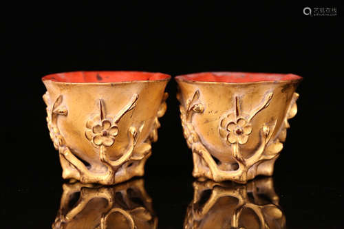 A PAIR OF ZITAN WOOD COVERED WITH GOLD PLUM FLORAL DESIGN CUP