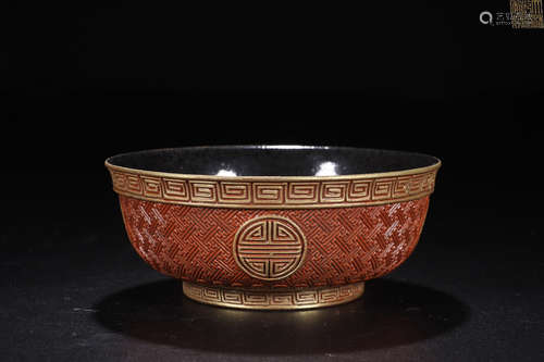 A QIANLONG MARK RED GLAZE BOWL WITH GOLD EDGE  AND SHOU PATTERN