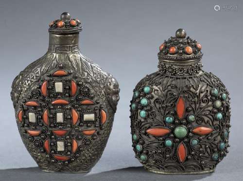 2 Mongolian snuff bottles.