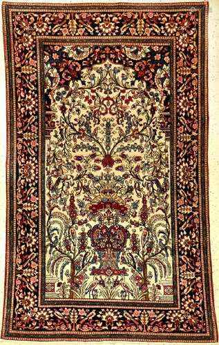 Fine Isfahan 'Ahmad' Rug (Paradise-Vase),