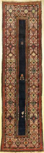 Rare Shirvan 'Runner',