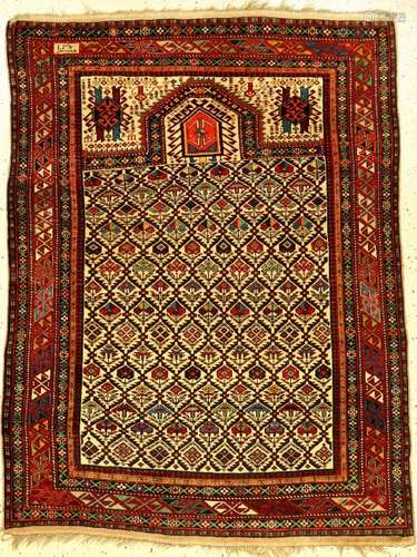 Fine Shirvan 'Prayer Rug',