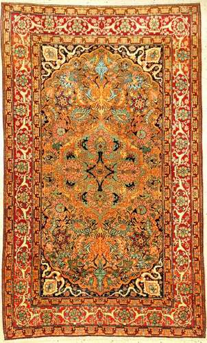 Fine Kirman Rug,