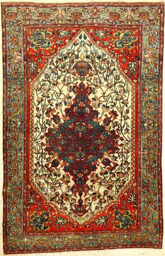 Fine White Ground Farahan Rug,