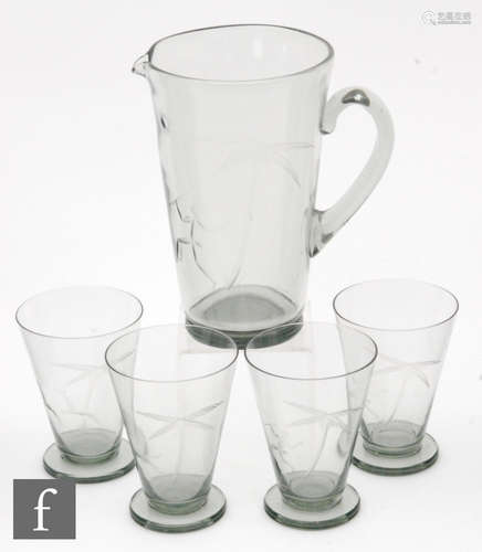 A 1930s Italian drinks set in the manner of SALIR,