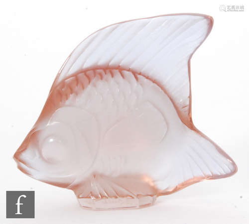 A Lalique glass fish sculpture in parma, engraved signature, height 4.5cm.