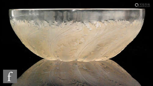 A Rene Lalique coupe bowl in the Chicoree No. 1 pattern, no.