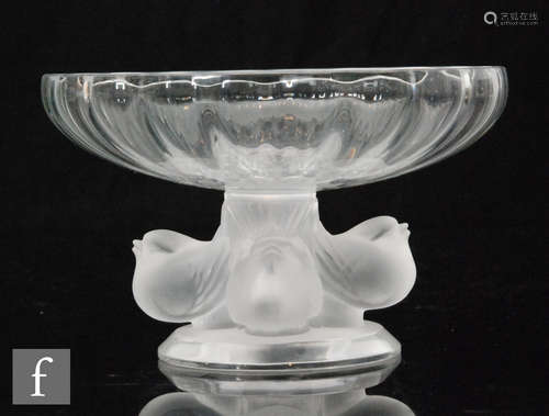 A later 20th Century Lalique 'Nogent' pattern pressed clear and frosted glass bowl,