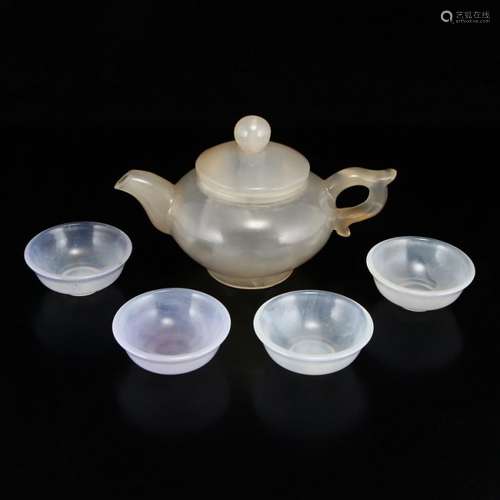 A Set Chinese Natural Agate Teapot & Cups