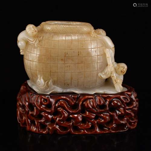 Vintage Chinese Qing Dy Hetian Jade Brush Washer Statue