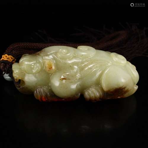 Vintage Chinese Hetian Jade Fortune Pi Xiu Statue