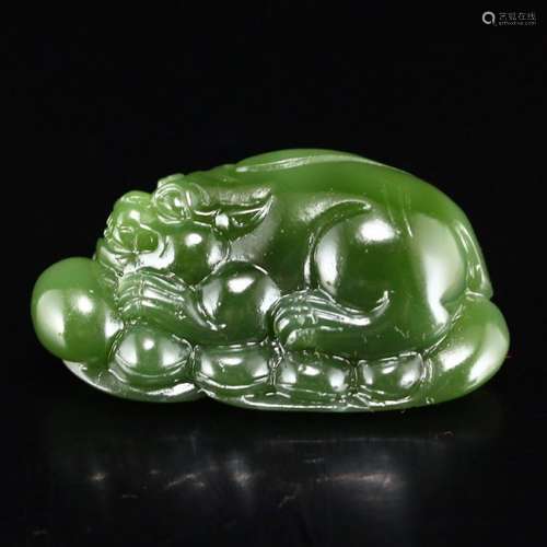 Chinese Green Hetian Jade Fortune Pixiu Pendant