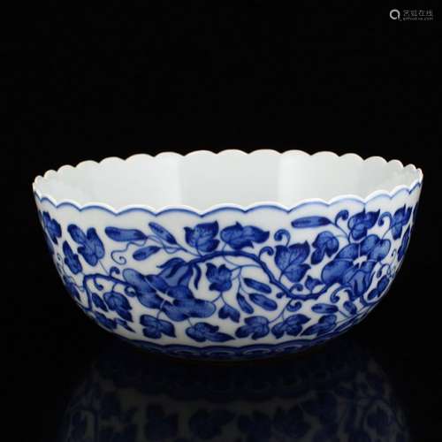 Beautiful Chinese Blue And White Porcelain Bowl