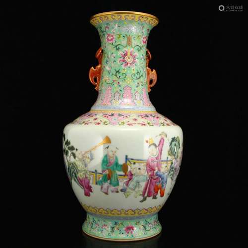 Gilt Edge Famille Rose Porcelain Double Ears Vase