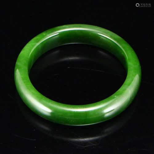 Inside Diameter 55mm Chinese Green Hetian Jade Bracelet