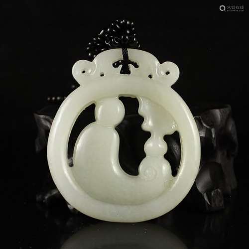 Chinese Natural Hetian Jade Pendant - Buddha